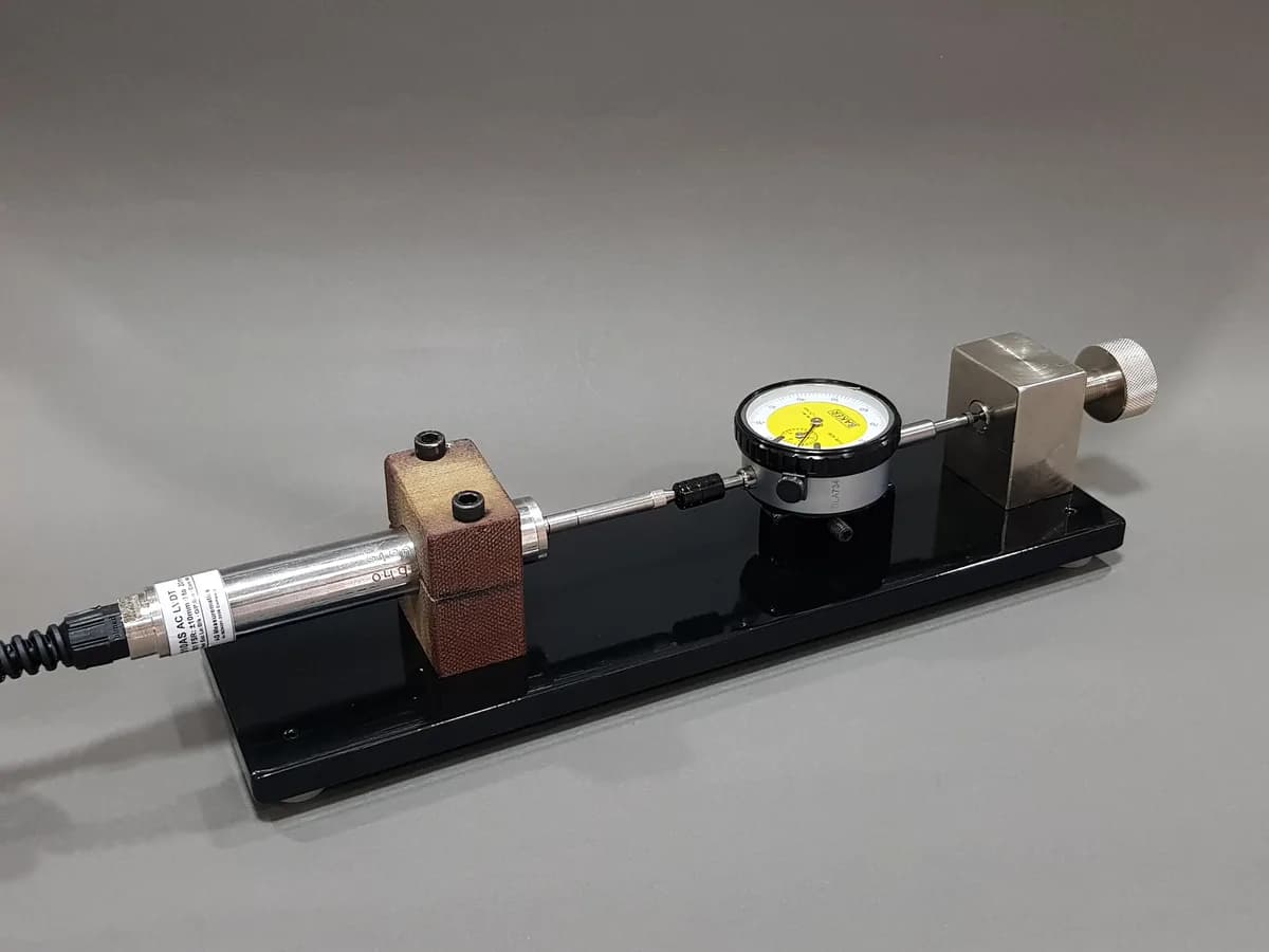 Calibration Bench